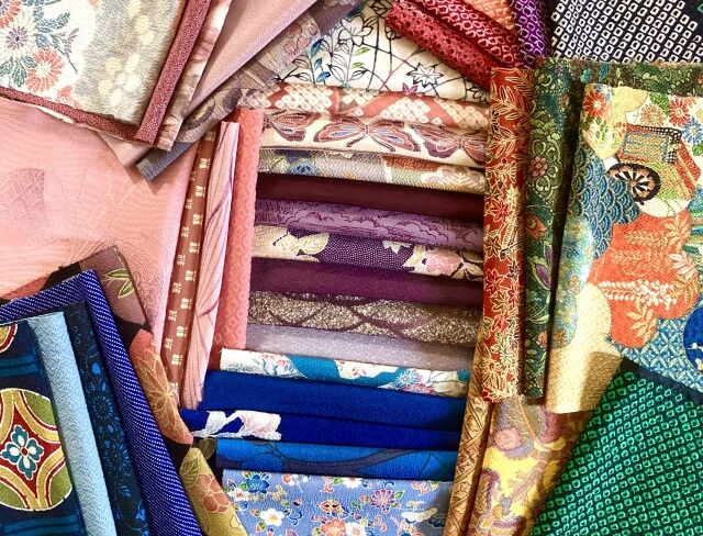 八掛取り替えで変わる着物の印象を整理する