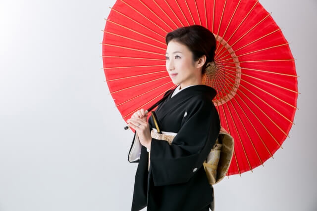 着物の紋替えが必要となる状況を整理する